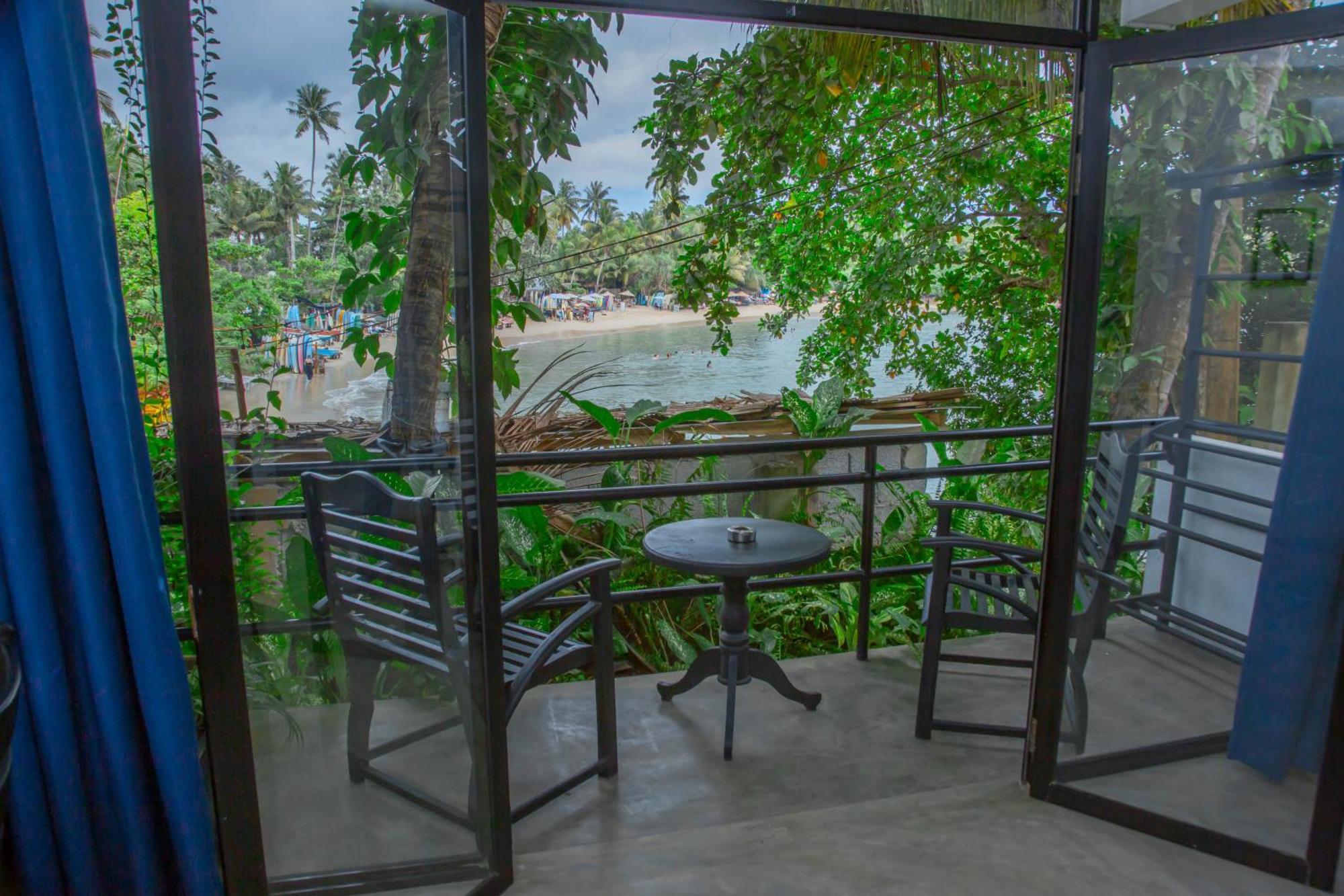 Haven Beach Hiriketiya, Serenevilla Properties Dickwella Exterior photo